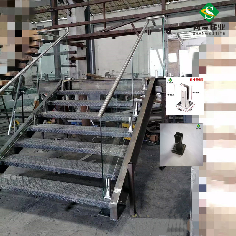 厂家定制生产钢结构钢木室内室外工程楼梯花纹踏板玻璃护栏立柱拉丝棒护栏