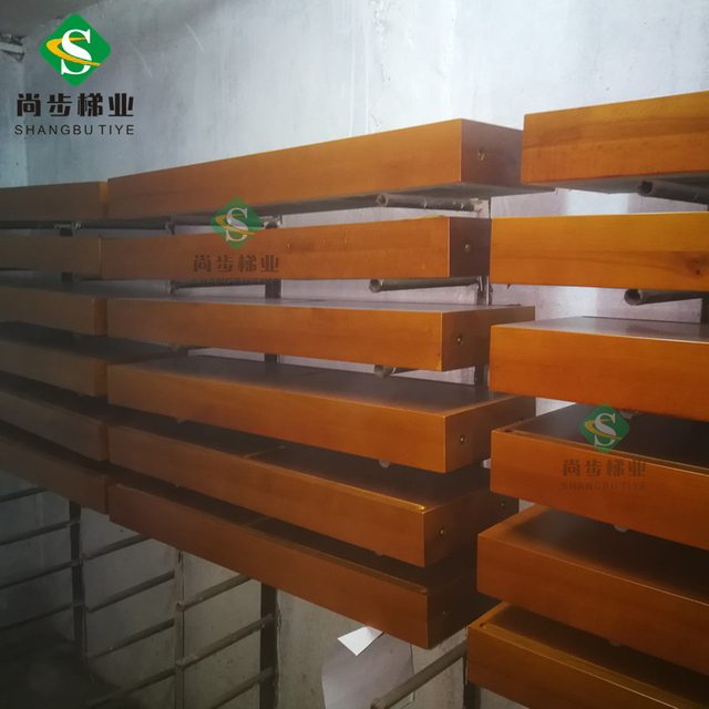 尚步梯业定制生产楼梯踏板实木踏板红橡白橡榉木橡胶木