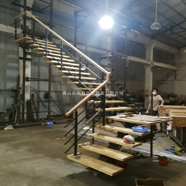 L型楼梯-佛山尚步梯业