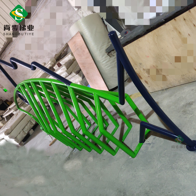 厂家定制生产金属制品楼梯配件304不锈钢制品大型广告牌