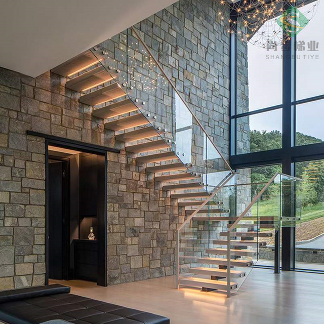 定制生产U型钢木直粱楼梯红橡木踏板榉木扶手别墅复式楼品质保证