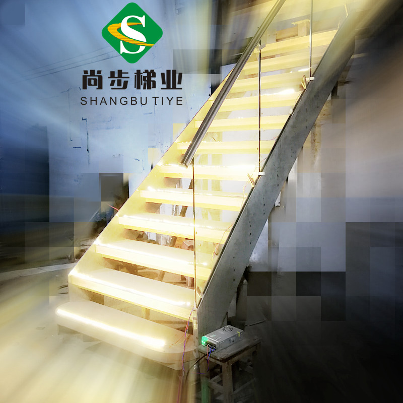 现代简约钢木楼梯室内旋转楼梯弧形楼梯发光楼梯